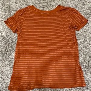 Basic orange stripe tee